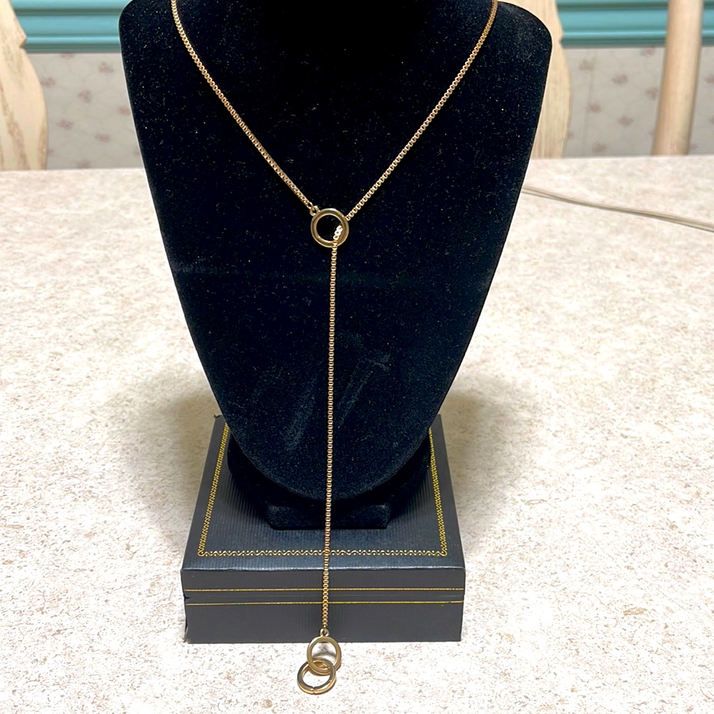 Forever 21 Fashion Fun Slide Lariat Necklace 8$